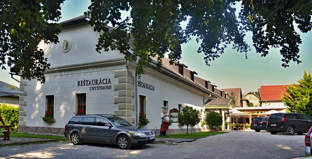 Penzion pri Kastieli Betliar Esterno foto